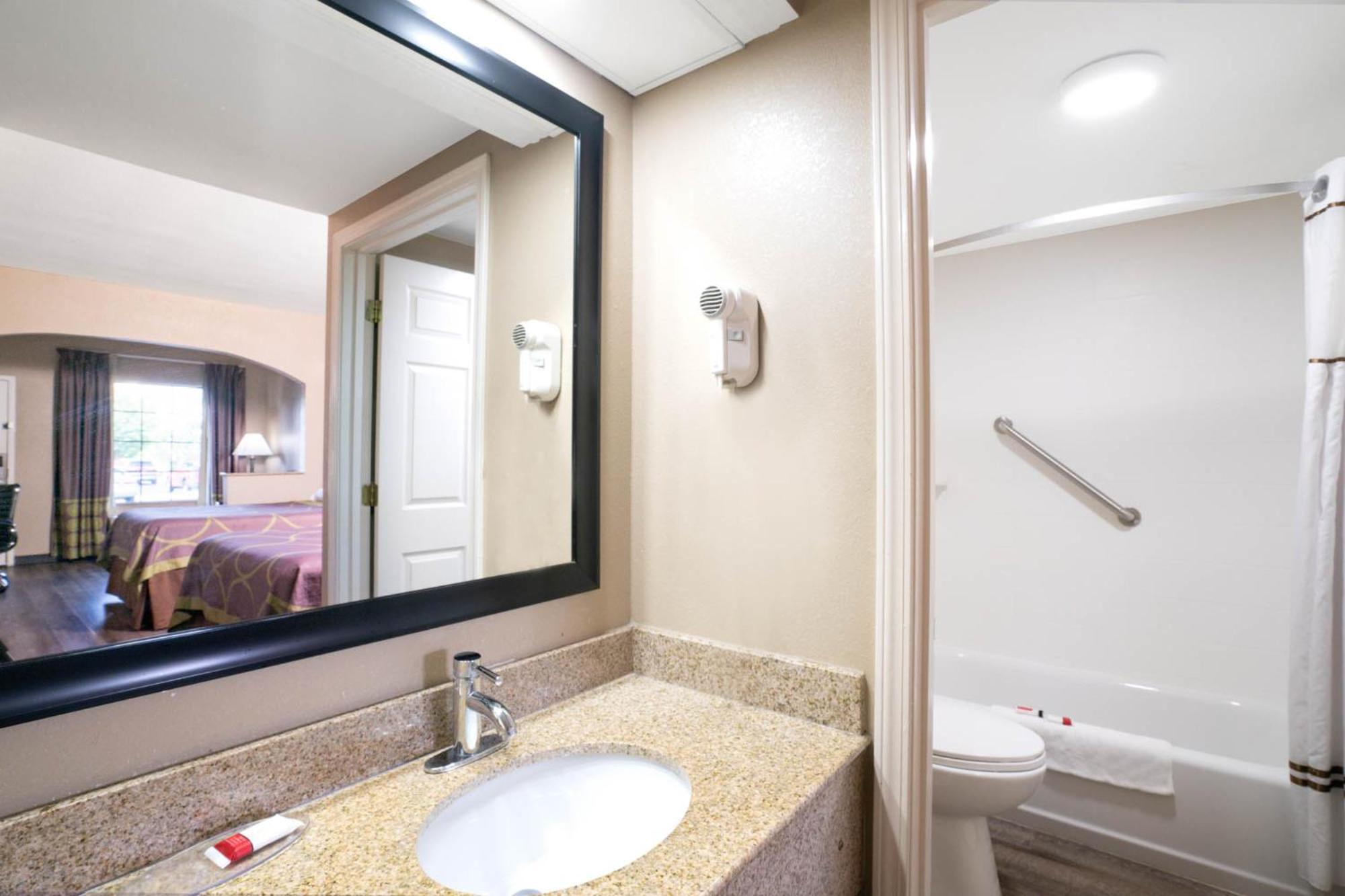 Super 8 By Wyndham Murfreesboro Εξωτερικό φωτογραφία