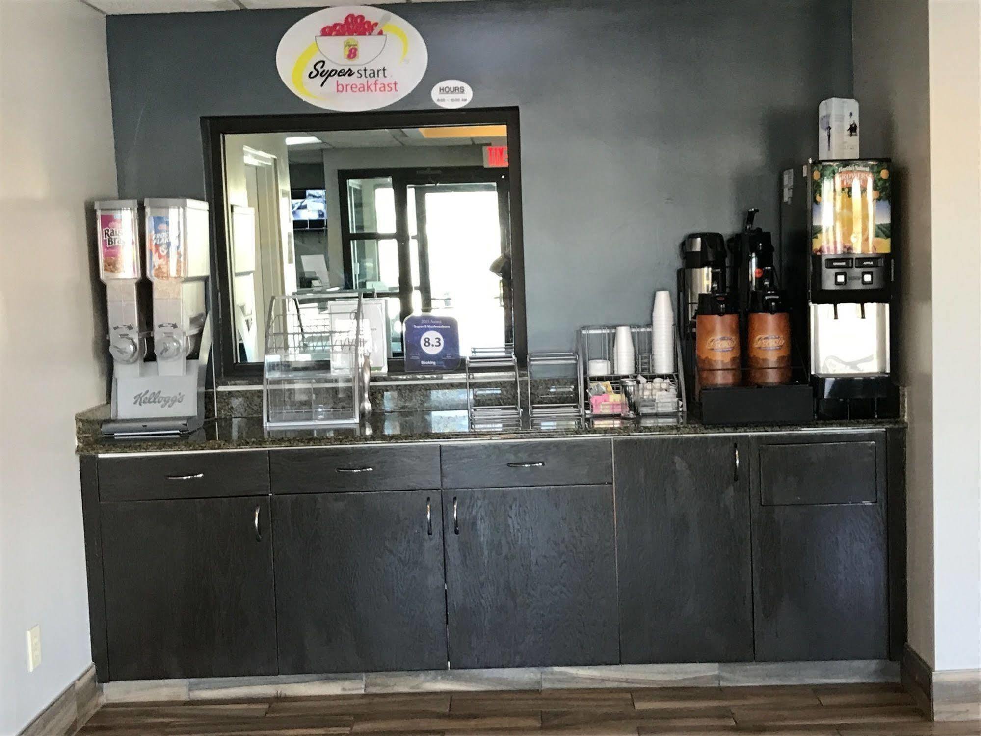 Super 8 By Wyndham Murfreesboro Εξωτερικό φωτογραφία